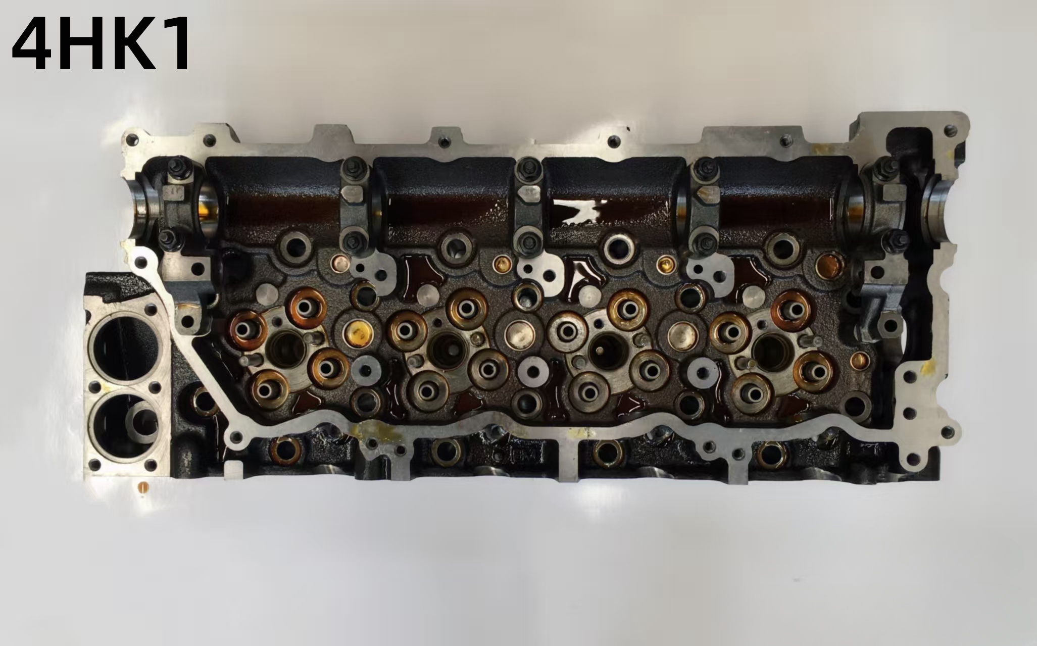 Cylinder Head Applicable to ISUZU 4HK1 Light truck 